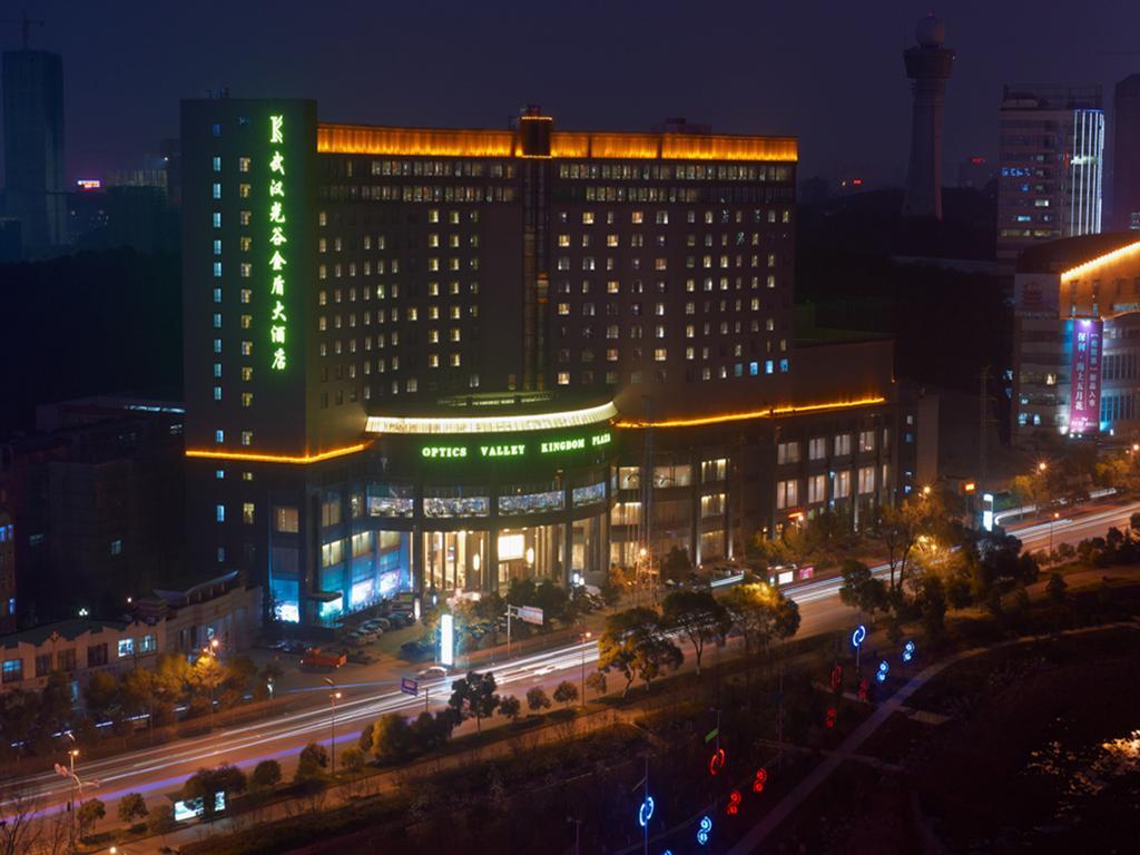 Optics Valley Kingdom Plaza Ухань Экстерьер фото